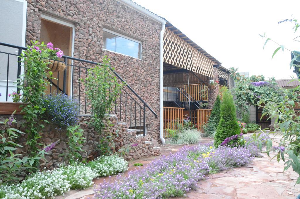 Guest House Fairy Tale Kaji-Say Bagian luar foto